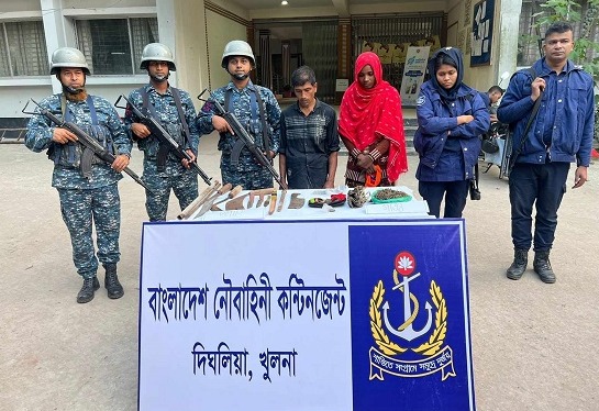 দিঘলিয়ায় মাদকসহ ২ মাদক ব্যবসায়ী আটক