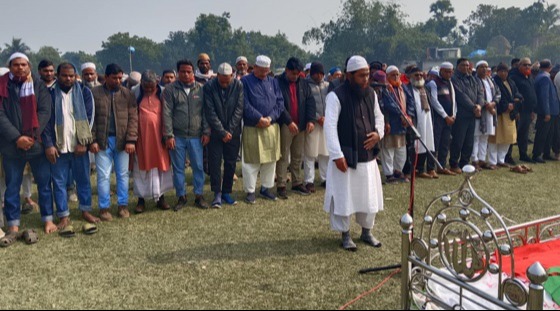 গোমস্তাপুরে বিএনপি নেতা বাইরুল ইসলামের জানাজা সম্পন্ন