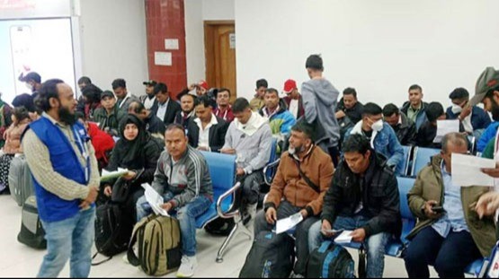 লেবানন থেকে দেশে ফিরলেন আরও ৮৫ বাংলাদেশি