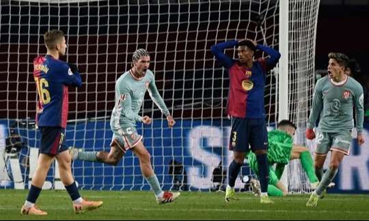 অ্যাটলেটিকোর কাছে হারের তিক্ত স্বাদ পেলো বার্সা