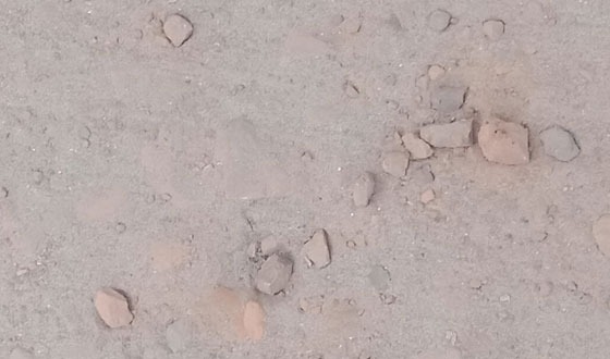 সাত মাস ধরে রাস্তার কাজ না হওয়ায় দূর্ভোগ পথচারীদের