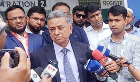 নির্বাচিত সরকারের ওপরই বিনিয়োগকারীদের বেশি আত্মবিশ্বাস: খসরু