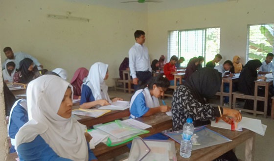 মোল্লাহাটে সুশৃঙ্খল পরিবেশে এসএসসি ও সমমানের পরীক্ষা অনুষ্ঠিত