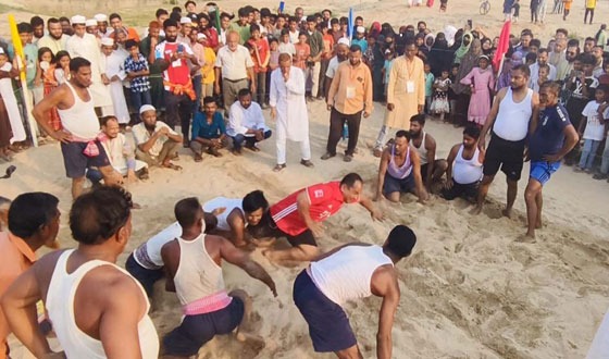 গ্রাম-বাংলার ঐতিহ্যবাহী খেলা-ধুলার মধ্যদিয়ে দুর্গাপুরে বর্ষবরণ