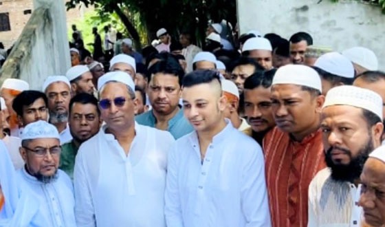 চাঁদপুর পুরাণ বাজারে গণকবরস্থানের উদ্বোধন করলেন শেখ ফরিদ আহমেদ মানিক