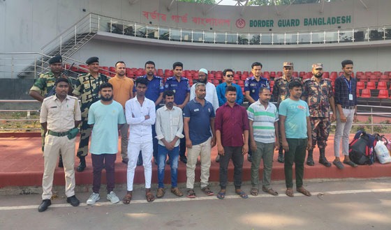 ভারতে তিন বছর কারাভোগ শেষে দেশে ফিরলেন ৭ যুবক