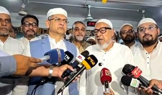 বিএনপি’র জাতীয় স্থায়ী কমিটি সদস্যদের হাটহাজারী মাদ্রাসা পরিদর্শন