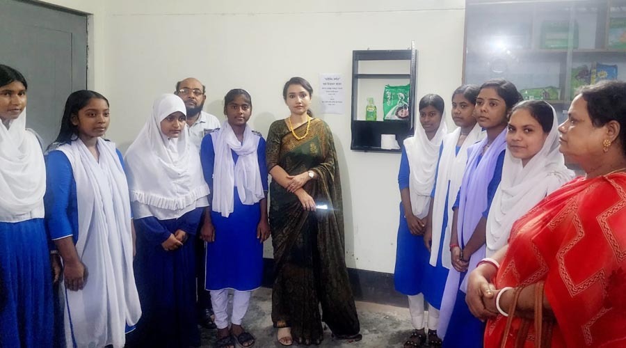 সাড়ে ৮ হাজার নারী শিক্ষার্থীর স্বাস্থ্য সুরক্ষায় হাইজিন কর্নার