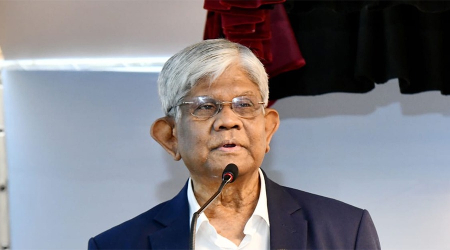 ভুল আছে, সমালোচনা করুন—ভালো দিকটাও দেখুন: অর্থ উপদেষ্টা