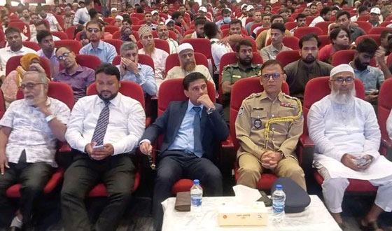 কুষ্টিয়ায় জুলাই শহীদ পরিবার ও আহতদের মধ্যে চেক প্রদান