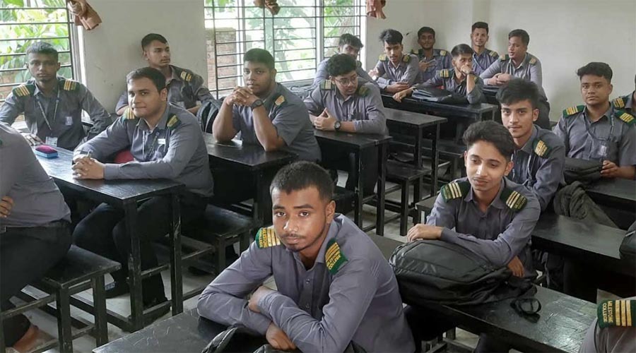 বিমান দুর্ঘটনার পর শিক্ষায় ফিরছে মাইলস্টোন, শুরু হয়েছে নবম-দ্বাদশ শ্রেণির ক্লাস