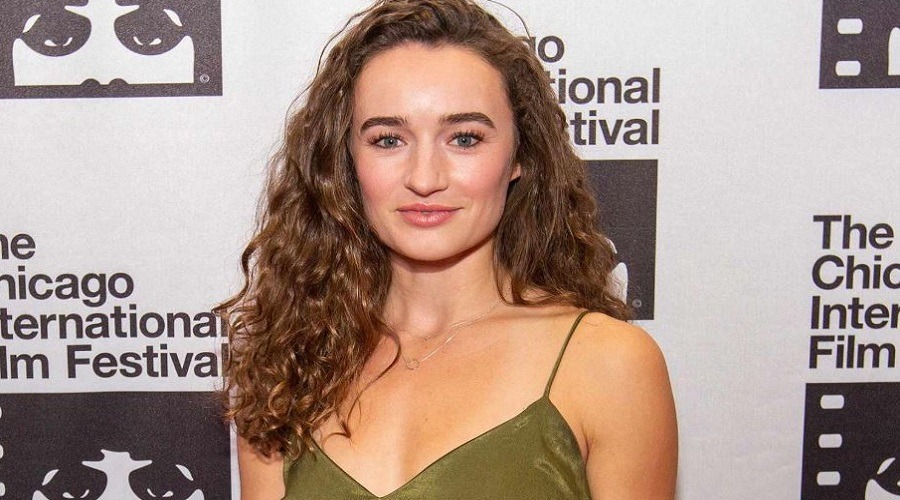 মারা গেছেন অভিনেত্রী কেলি ম্যাক