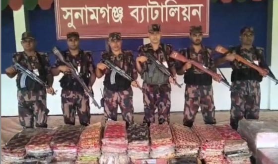 সুনামগঞ্জে যৌথ অভিযানে ৫৫ লাখ টাকার ভারতীয় অবৈধ পণ্য আটক