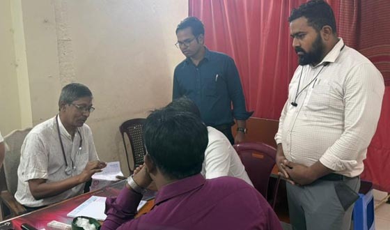 সাতকানিয়ায় ২ পল্লী চিকিৎসককে লাখ টাকা জরিমানা