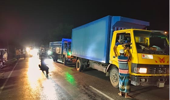 রেজাউল করিম নিহতের ঘটনায় বিচারের দাবীতে ফের সড়ক অবরোধ