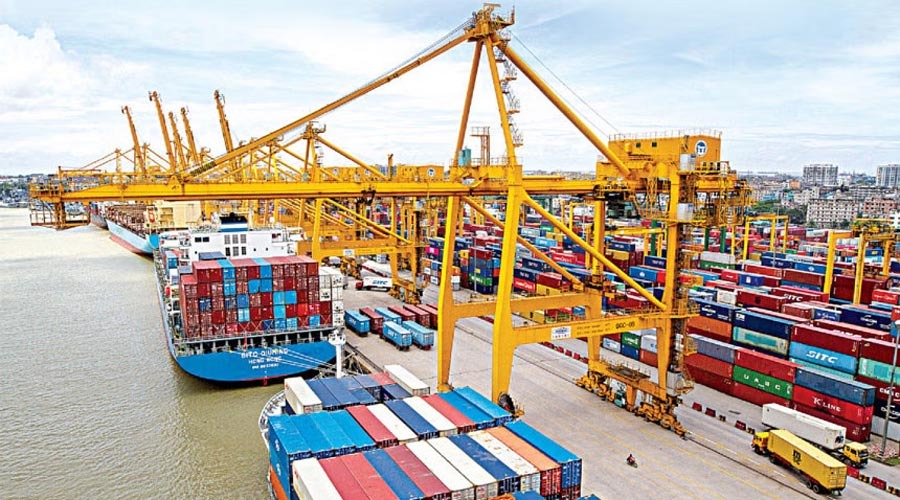 চট্টগ্রাম বন্দরে ব্রাজিল থেকে আসা কনটেইনারে তেজস্ক্রিয়তা শনাক্ত, খালাস স্থগিত