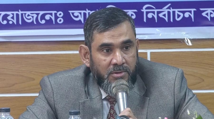 পক্ষপাতিত্বের সুযোগ নেই: নির্বাচন কমিশনার সানাউল্লাহ