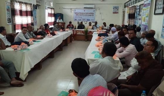 আশাশুনি স্বাস্থ্য কমপ্লেক্সে শিক্ষকদের নিয়ে ওরিয়েন্টেশন