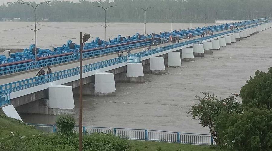 তিস্তার পানি বিপৎসীমার ওপরে, নিম্নাঞ্চলে বন্যা