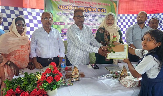 মণিরামপুরে প্রতিভা বিদ্যানিকেতনে কৃতি শিক্ষার্থীদের সংবর্ধনা