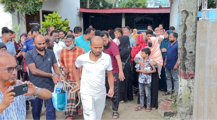 কাপাসিয়ায় আওয়ামী লীগের ৬ জন নেতাসহ ৭ জনকে গ্রেফতার