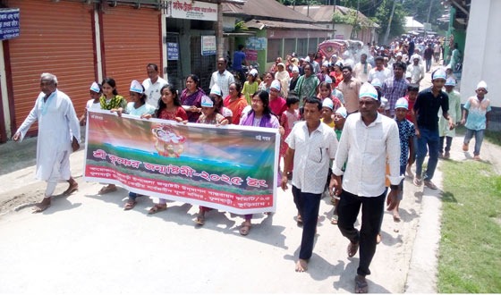 ফুলবাড়ীতে শ্রীকৃষ্ণের জন্মাষ্টমী পালনে শোভাযাত্রা