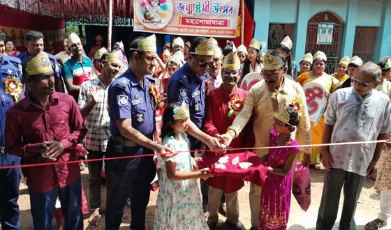 ঘোড়াঘাটে জন্মাষ্টমী উৎসব ও শোভাযাত্রা পালিত