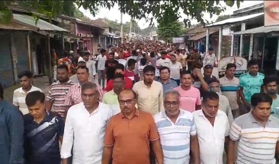 লালপুরে স্বেচ্ছাসেবক দলের প্রতিষ্ঠা বার্ষিকী উপলক্ষে বর্ণাঢ্য শোভাযাত্রা