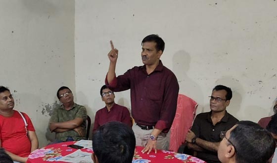 ইন্দুরকানীতে সাংবাদিকদের সাথে মতবিনিময় সভা