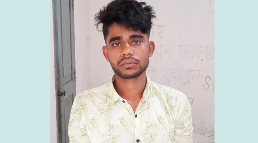 একটি ভ্যানের জন্য শ্বশুরকে হত্যা