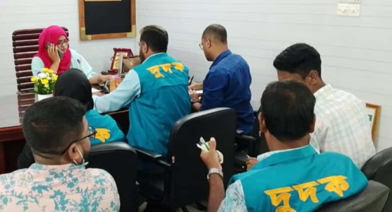 কালীগঞ্জ উপজেলা স্বাস্থ্য কমপ্লেক্সে দুদকের অভিযান