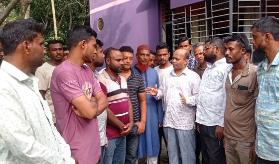 বালিয়াকান্দিতে ৩১ দফার লিফলেট বিতরণ