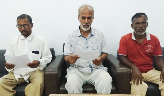 খুলনায় দুর্নীতিবাজ ভুমি সহকারী কর্মকর্তা মুরাদের বিরুদ্ধে সংবাদ সম্মেলন