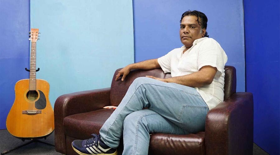 মৃত্যুর চার দিন পর জেনস সুমনের নতুন গান, ভক্তদের চোখ ভিজল স্মৃতিতে