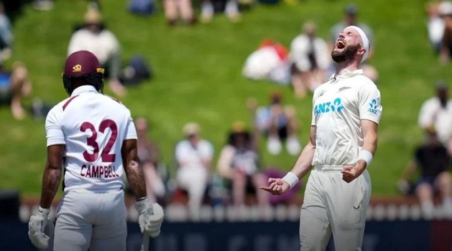 ওয়েলিংটন টেস্টে ২০৫ রানেই অলআউট ওয়েস্ট ইন্ডিজ