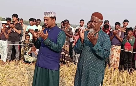 তানোরে মাটির গর্তে পড়া শিশুটি ২৩ ঘন্টাতেও উদ্ধার হয়নি