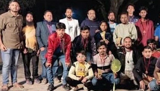 বাজিতপুরে লাল সবুজ ওয়ান নাইট ক্লাব ব্যাডমিন্টন টুর্নামেন্ট