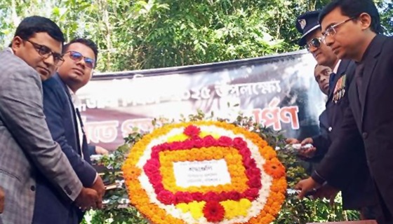 বরিশালে শহীদদের প্রতি শ্রদ্ধাঞ্জলী