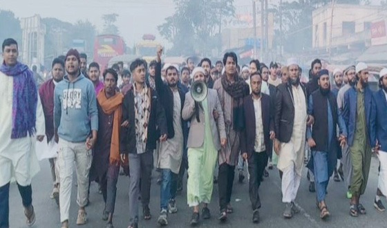 হাদীর হত্যাকারীদের বিচার দাবিতে বিক্ষোভ