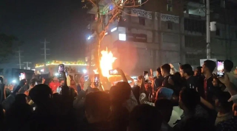 ধর্ম নিয়ে কটূক্তির ঘটনায় হত্যা করে লাশ পোড়ানো, গ্রেপ্তার ৭