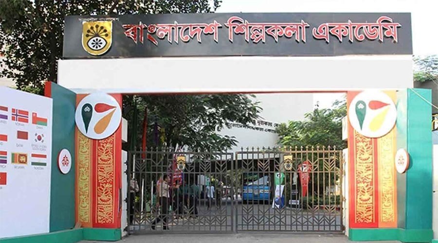 অস্থির পরিস্থিতিতে শিল্পকলার সব আয়োজন বন্ধ