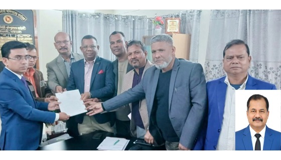 বরিশাল-১ আসনে বিএনপি মনোনীত প্রার্থীর মনোনয়নপত্র সংগ্রহ