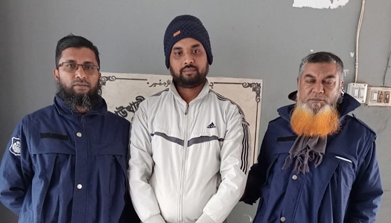 কাউখালীতে ছাত্রলীগের সভাপতি গ্রেফতার