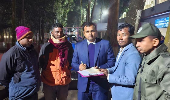 তারাগঞ্জে অবৈধ বালু ও মাটি উত্তোলনের বিরুদ্ধে মোবাইল কোর্ট, জরিমানা