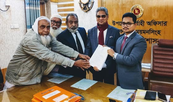 ময়মনসিংহ-৫, মুক্তাগাছা আসনে মনোনয়নপত্র জমা দিয়েছেন বিএনপি-জামাতসহ অন্যান্য দল