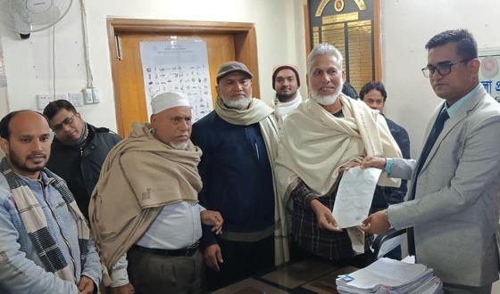 বিএনপির মনোনয়ন না পেয়ে বরিশাল-৩ আসনে স্বতন্ত্র প্রার্থী হিসেবে মনোনয়ন জমা