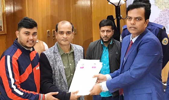 বরিশাল-৬ আসনে সাবেক সেনা ক্যাপ্টেনকে নিয়ে তোলপাড়