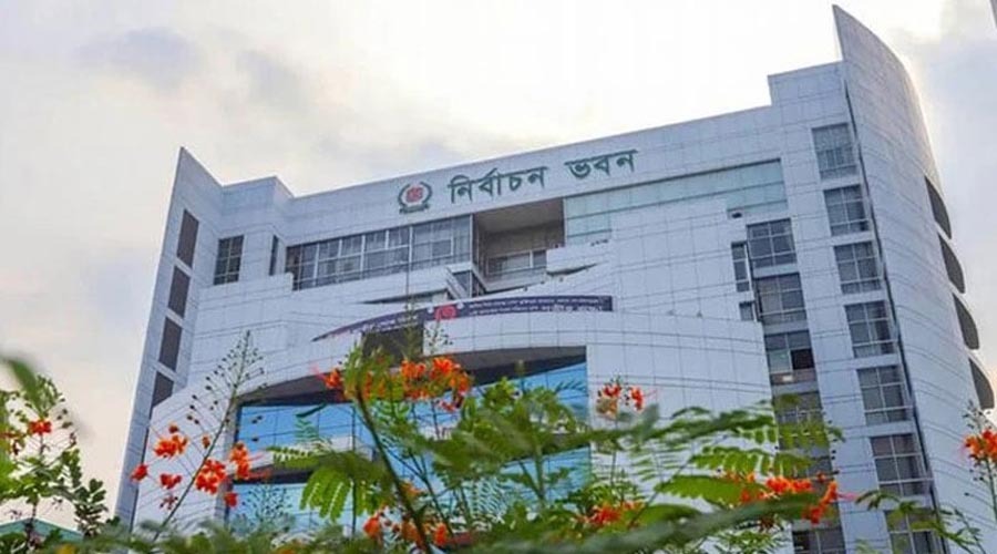 নির্বাচনের আগে খালেদা জিয়ার মৃত্যুতে তাঁর তিন আসনে কী হবে