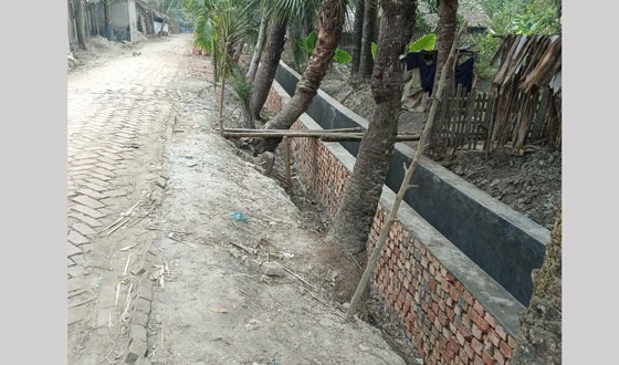 কপিলমুনি ইউপি অনিয়ম-দূর্নীতি আর লুটপাটের মধ্যে চলছে