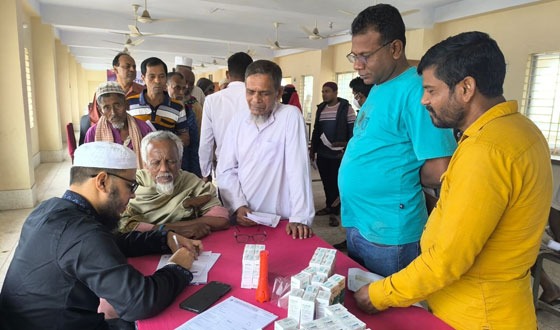 আশুগঞ্জে দুই সহস্রাধিক চক্ষু রোগীদের বিনামুল্যে চিকিৎসা